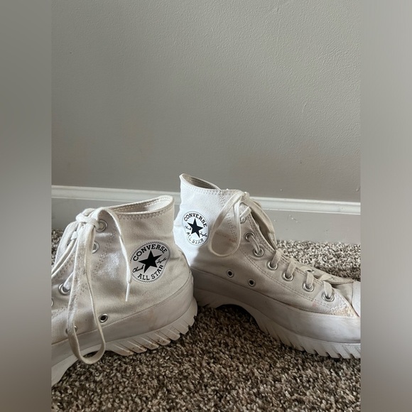 White Converse All Star Chuck Taylor Lugged 2.0 - Picture 5 of 8